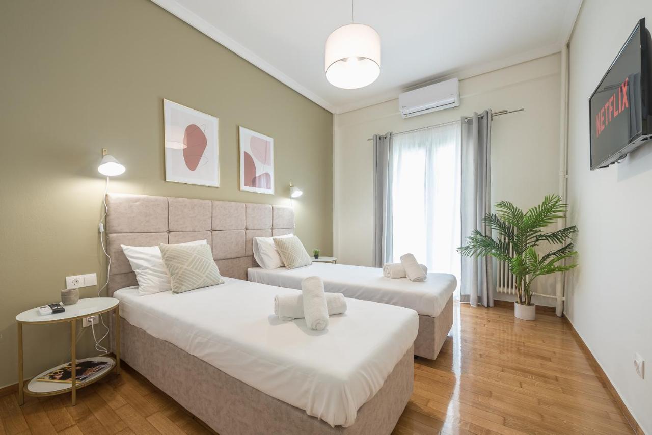The "Warm" Apartment Athens Exterior photo